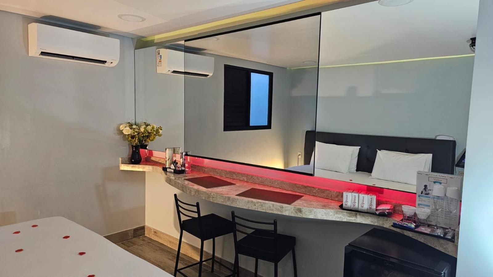 A2 Suites - Hotel E Motel Núcleo Bandeirante Zewnętrze zdjęcie